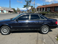 Audi 100