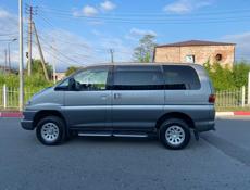 Mitsubishi Dion