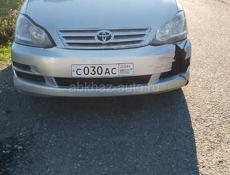 Toyota Ipsum