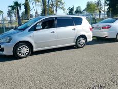 Toyota Ipsum