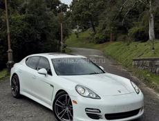 Porsche 911 Carrera