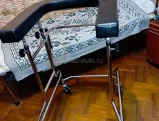 Ходунки для взрослых на колесах с сиденьем