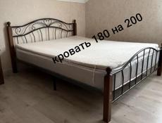 Продам кровати,шкафы,стол,стулья,диван