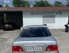 Mercedes-Benz E-Класс