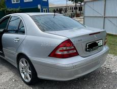 Mercedes-Benz C-Класс