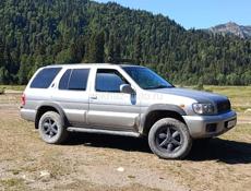Nissan Terrano II