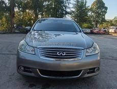 Infiniti M35