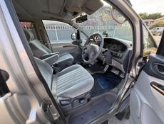 Mitsubishi Dingo