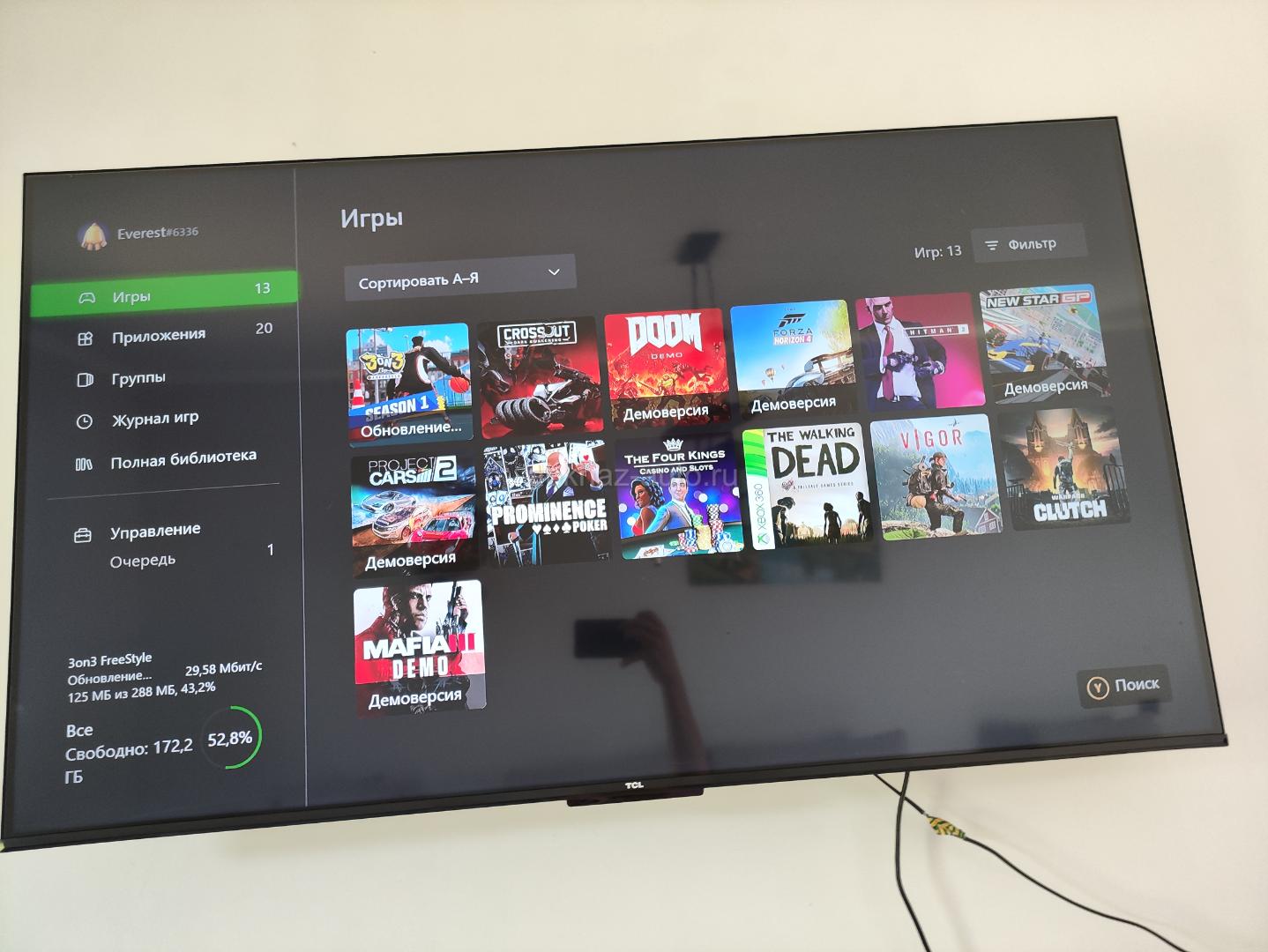 Продаю Xbox one s