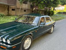 Jaguar XJ6