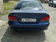 Mitsubishi Galant