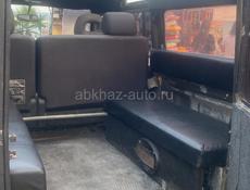 Land Rover 110 Defender
