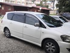 Toyota Ipsum