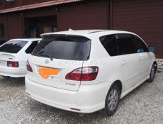 Toyota Ipsum