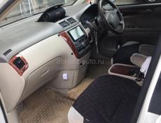 Toyota Ipsum