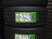 Шины 225/45/R17 4шт Новые