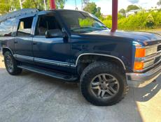 Chevrolet Suburban