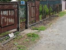 Продам дом возле моря.