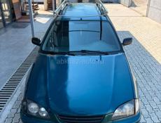 Toyota Avensis Verso