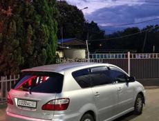Toyota Ipsum
