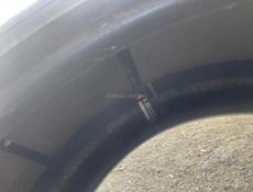 R22 275/40 R22 б/у шины. 22 275 40 22