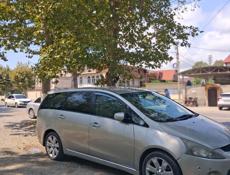 Mitsubishi Grandis