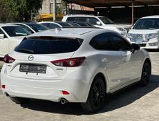 Mazda Аxela