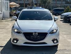 Mazda Аxela