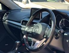 Mazda Аxela