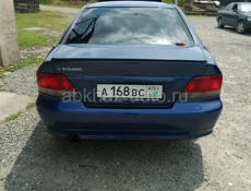 Mitsubishi Galant