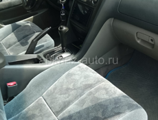 Mitsubishi Galant
