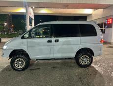 Mitsubishi L 300