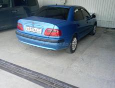 Mitsubishi Carisma