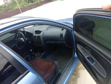 Mitsubishi Carisma