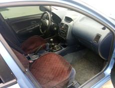 Mitsubishi Carisma