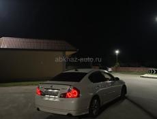 Nissan fuga