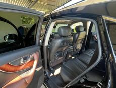 Infiniti FX