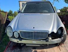 Авторазбор mercedes 211