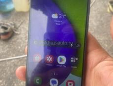 Продам Samsung а 52 все чётко работает