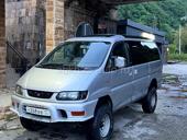 Mitsubishi L 400