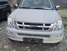 Isuzu Campo