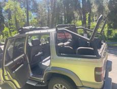 Isuzu Trooper