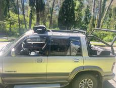Isuzu Trooper