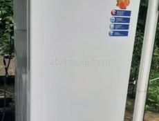 Холодильник Beko 2016года