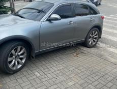 Infiniti FX