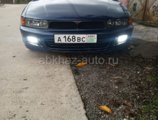 Mitsubishi Galant