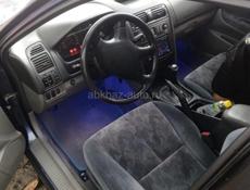 Mitsubishi Galant