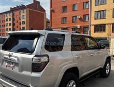 Toyota 4 Runner