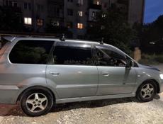 Mitsubishi Chariot