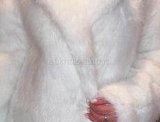 Продаю шубу фирмы-kinny , новая с этикеткой, размер - one size